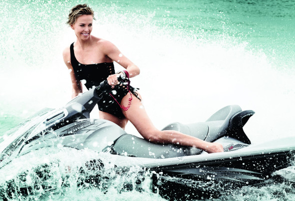 Charlize Theron pic #701556
