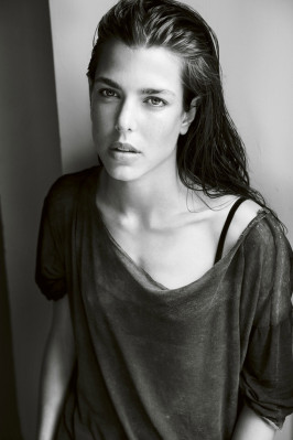 Charlotte Casiraghi pic #425200