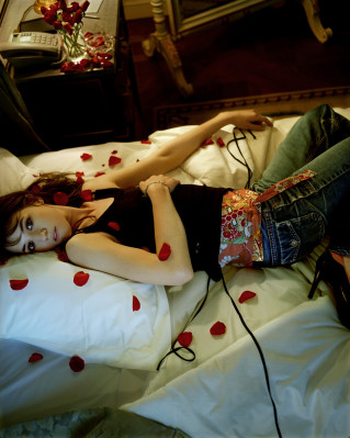 photo 29 in Charlotte Gainsbourg gallery [id244154] 2010-03-23 00:00:00