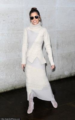 Cheryl Ann Fernandez-Versini pic #815581