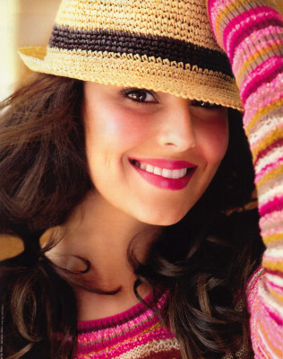 Cheryl Cole (Tweedy) pic #367080