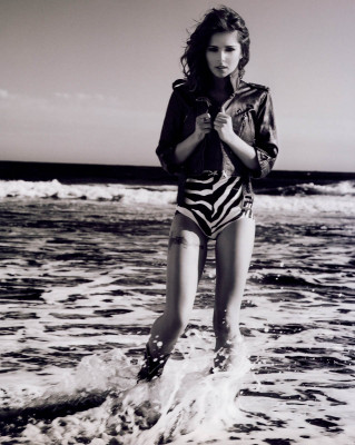 Cheryl Cole (Tweedy) pic #301970