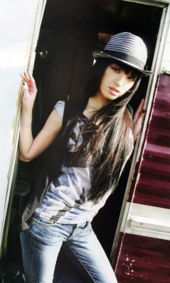photo 11 in Chiaki Kuriyama gallery [id219646] 2009-12-24 00:00:00