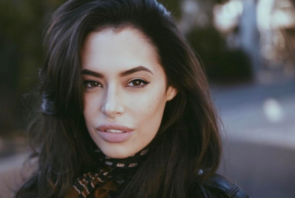 Chloe Bridges pic #941032