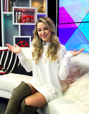 photo 4 in Chloe Lukasiak gallery [id1093379] 2018-12-28 00:00:00