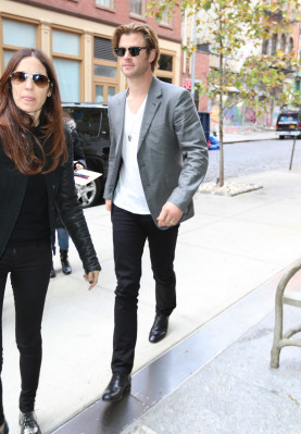 photo 3 in Chris Hemsworth gallery [id690513] 2014-04-19 00:00:00