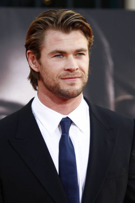 photo 4 in Chris Hemsworth gallery [id517669] 2012-07-31 00:00:00