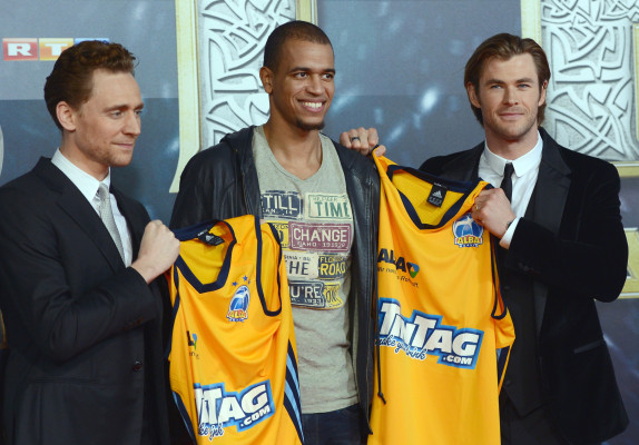 photo 14 in Chris Hemsworth gallery [id689187] 2014-04-13 00:00:00