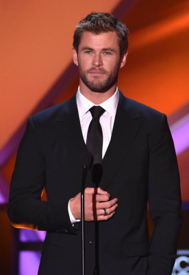 photo 25 in Chris Hemsworth gallery [id754705] 2015-01-23 00:00:00