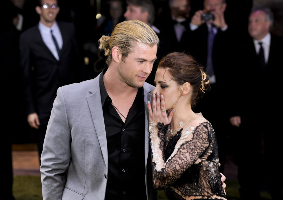 photo 18 in Chris Hemsworth gallery [id489244] 2012-05-16 00:00:00