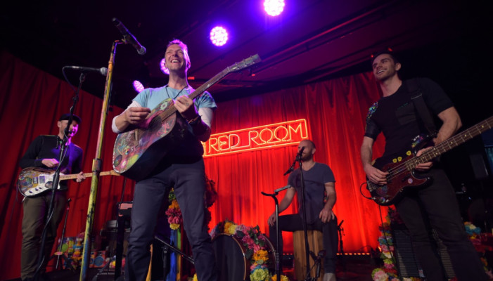 Chris Martin pic #903237