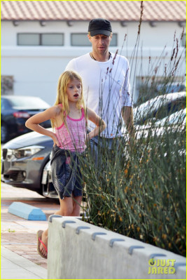 Chris Martin pic #897009