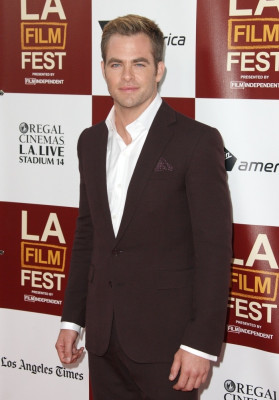 Chris Pine pic #500618