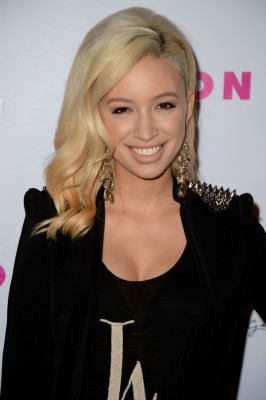 Christian Serratos pic #518363