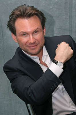 photo 11 in Christian Slater gallery [id237607] 2010-02-25 00:00:00