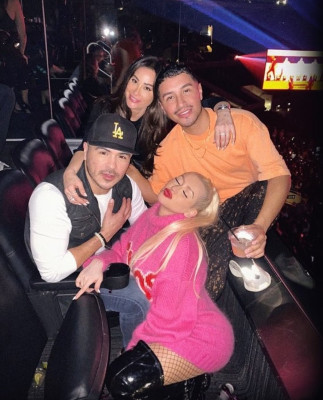 photo 3 in Christina Aguilera gallery [id1199472] 2020-01-19 00:00:00