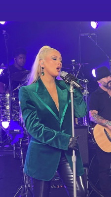 photo 18 in Christina Aguilera gallery [id1288067] 2021-12-17 00:00:00