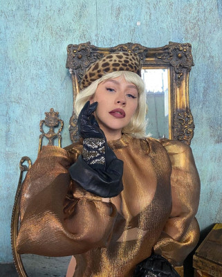 photo 14 in Christina Aguilera gallery [id1240298] 2020-11-17 00:00:00