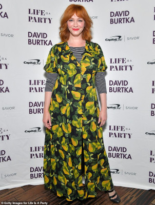 photo 22 in Christina Hendricks gallery [id1125185] 2019-04-29 00:00:00
