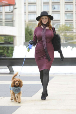 photo 4 in Christina Hendricks gallery [id740170] 2014-11-11 00:00:00