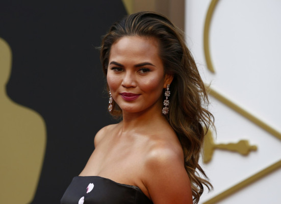 Christine Teigen pic #677081