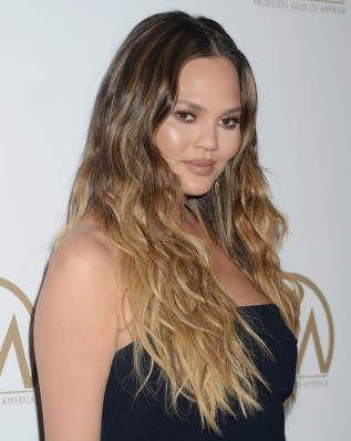 Christine Teigen pic #905471