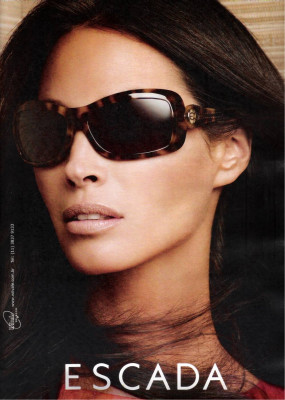 photo 23 in Christy Turlington gallery [id219329] 2009-12-24 00:00:00