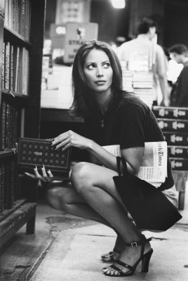 photo 13 in Christy Turlington gallery [id175509] 2009-08-06 00:00:00