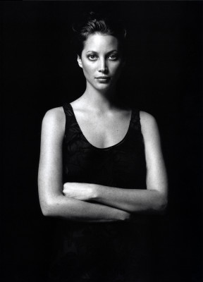 photo 9 in Christy Turlington gallery [id202479] 2009-11-19 00:00:00