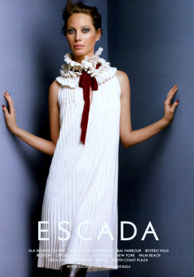 photo 7 in Christy Turlington gallery [id193136] 2009-11-03 00:00:00