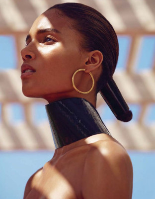 Cindy Bruna pic #855576
