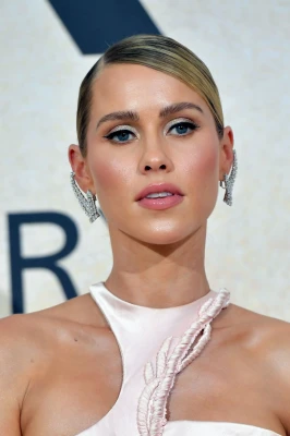 photo 4 in Claire Holt gallery [id1304951] 2022-07-11 00:00:00