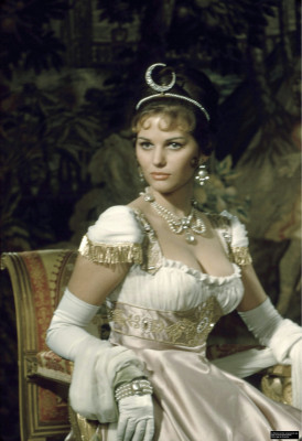 Claudia Cardinale pic #464427