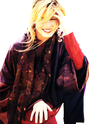 photo 3 in Claudia Schiffer gallery [id162380] 2009-06-11 00:00:00