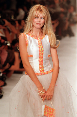 photo 21 in Claudia Schiffer gallery [id180014] 2009-09-15 00:00:00