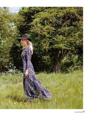 photo 6 in Claudia Schiffer gallery [id1150235] 2019-07-05 00:00:00