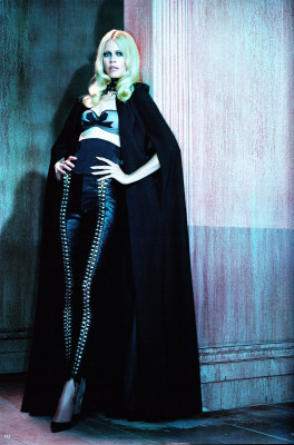 photo 25 in Claudia Schiffer gallery [id572283] 2013-02-03 00:00:00