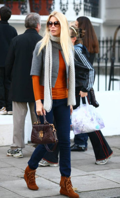 Claudia Schiffer pic #126004