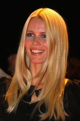 photo 10 in Claudia Schiffer gallery [id170156] 2009-07-13 00:00:00