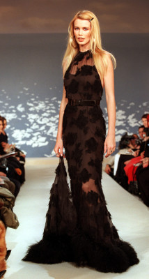 photo 25 in Claudia Schiffer gallery [id180005] 2009-09-15 00:00:00
