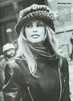 photo 6 in Claudia Schiffer gallery [id285756] 2010-09-13 00:00:00