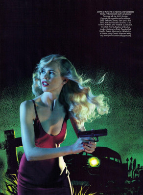 photo 3 in Claudia Schiffer gallery [id190392] 2009-10-15 00:00:00