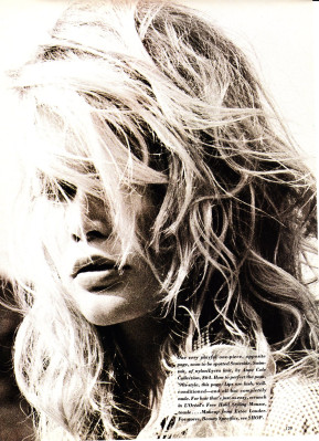 Claudia Schiffer pic #572319