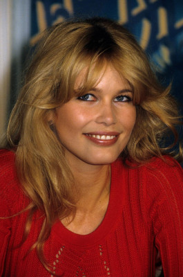 Claudia Schiffer pic #1245589
