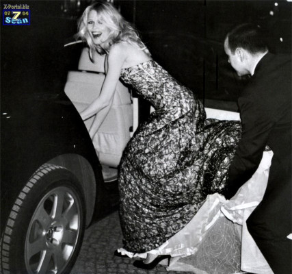 Claudia Schiffer pic #18711