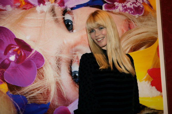photo 13 in Claudia Schiffer gallery [id203495] 2009-11-20 00:00:00