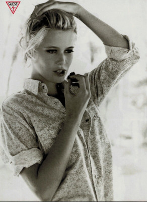 photo 26 in Claudia Schiffer gallery [id1320714] 2023-01-21 00:00:00