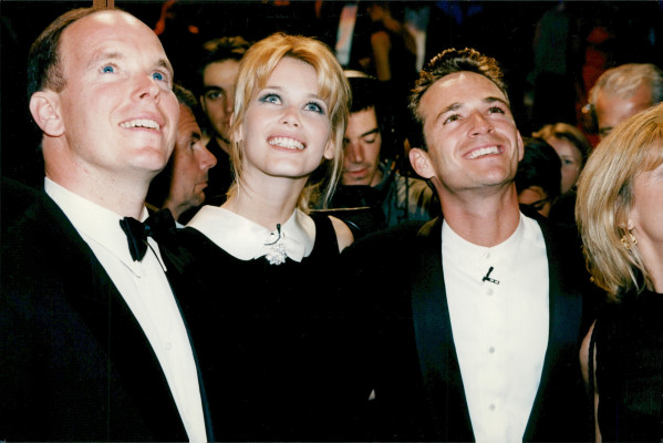 Claudia Schiffer pic #1302154