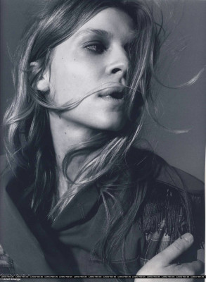 photo 3 in Clemence Poesy gallery [id135339] 2009-02-24 00:00:00