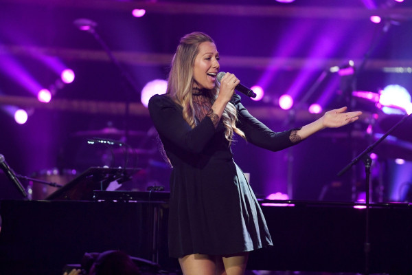 Colbie Caillat pic #996597